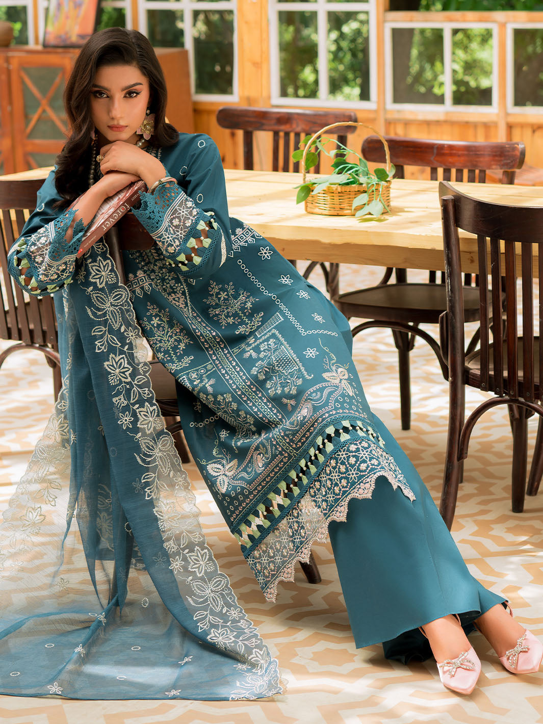 Mahnur | Bella Lawn 24 | BL - 01 - House Of Anaya