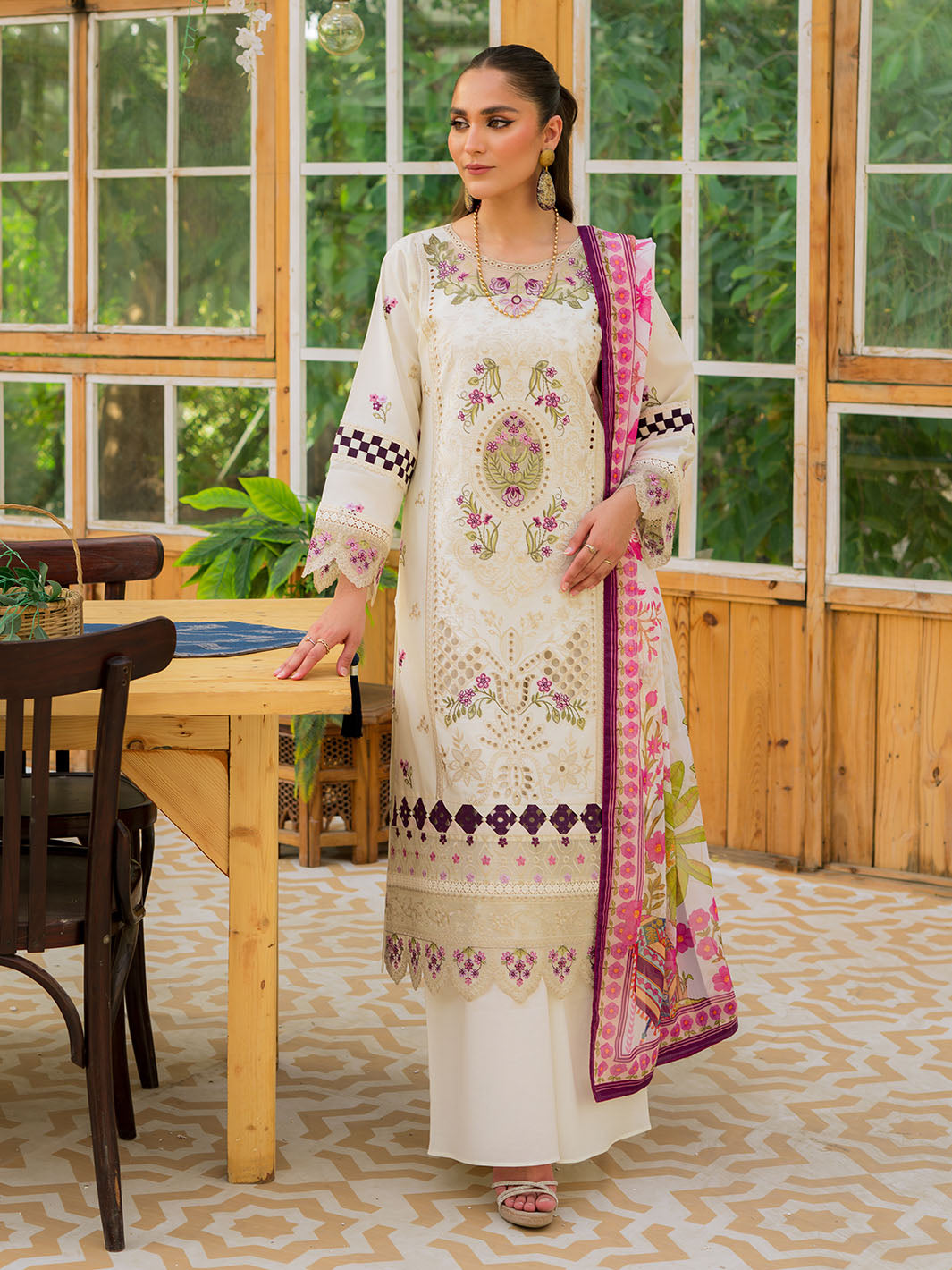 Mahnur | Bella Lawn 24 | BL - 04 - House Of Anaya