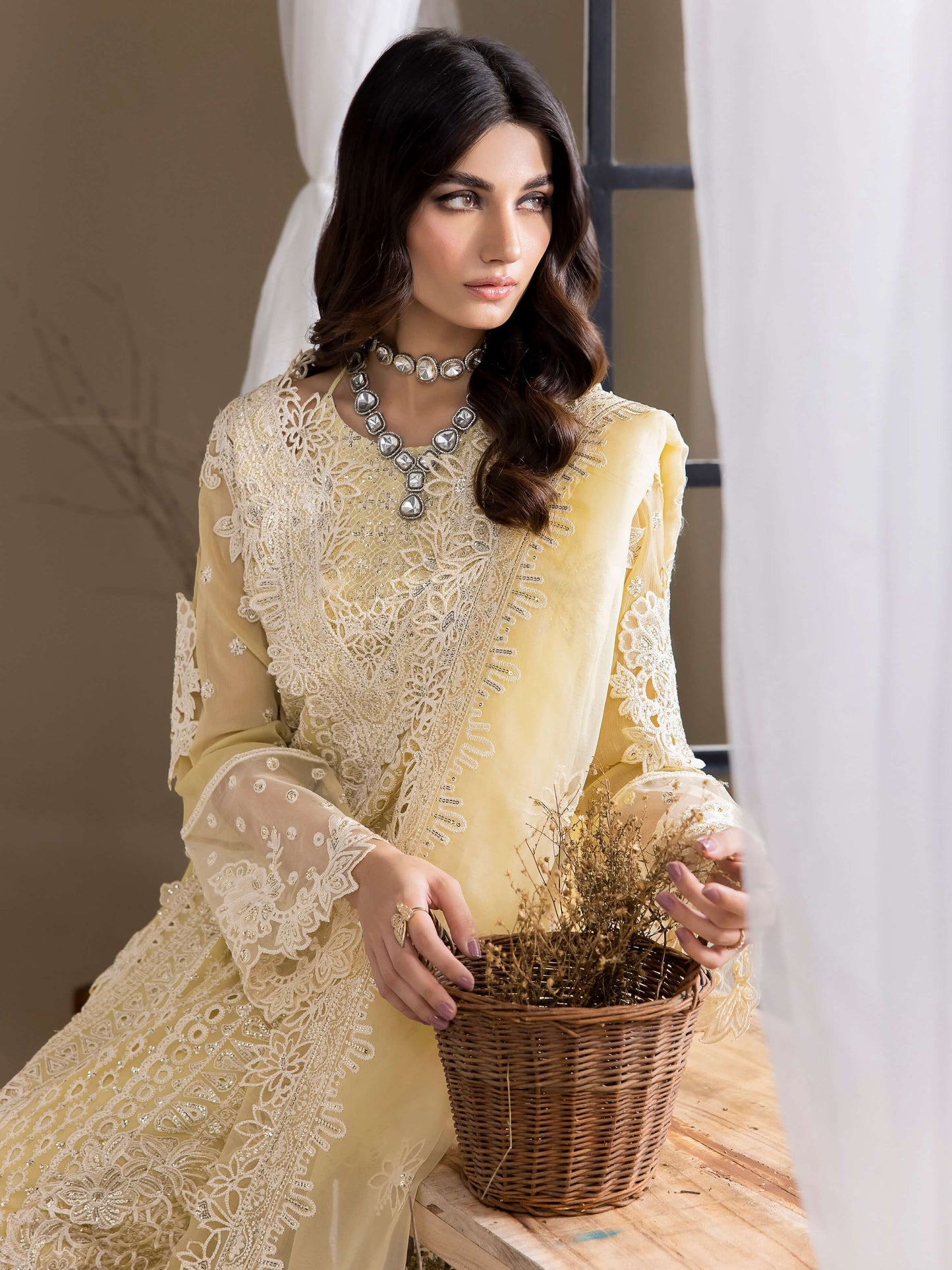 IZNIK Chinon Vol-03 Embroidered Chiffon 3Pc Suit CC-23 Delilah