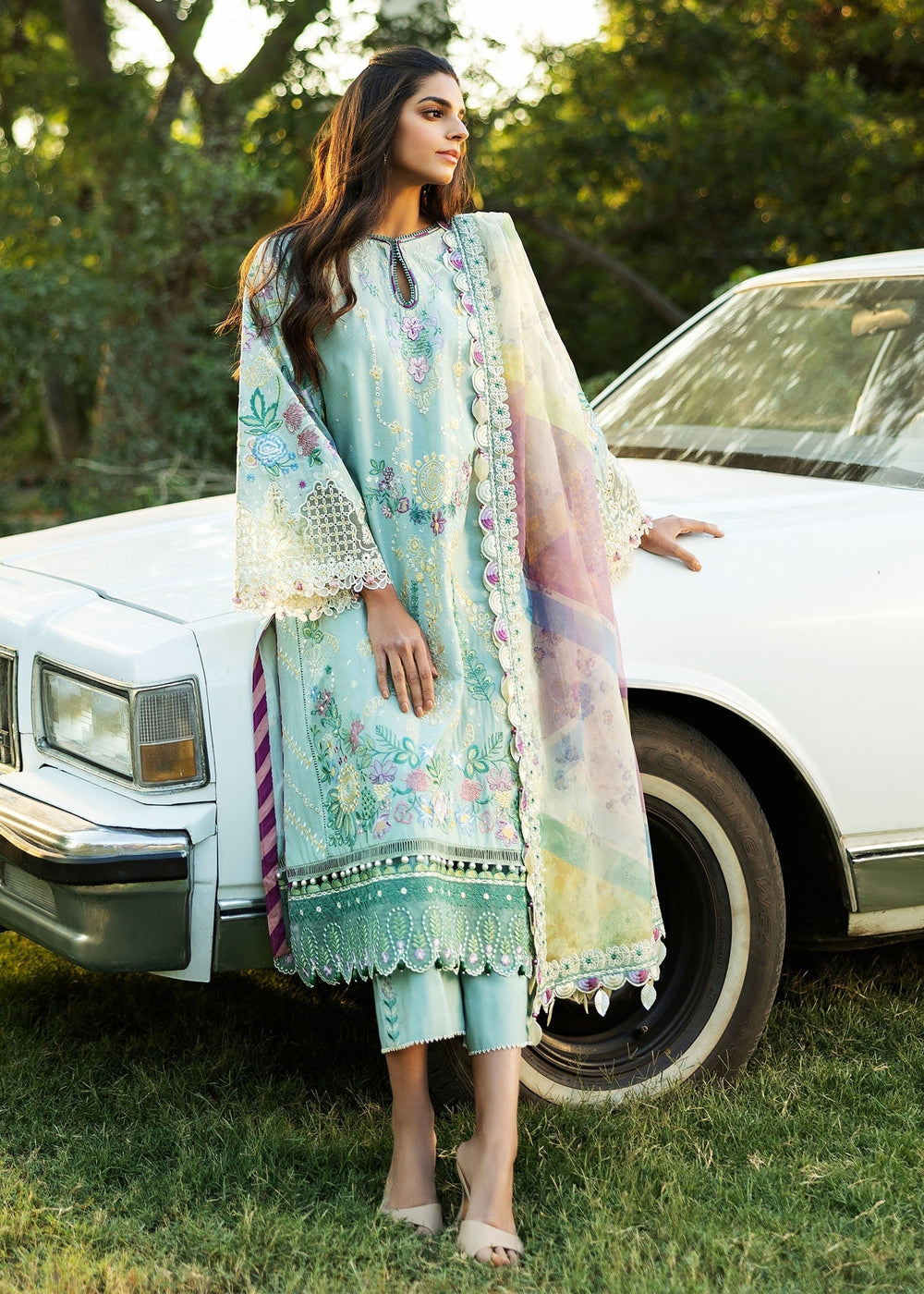 Sadaf Fawad Khan | Siraa Lawn 25 | MID SUMMER EVENING - A - House Of Anaya