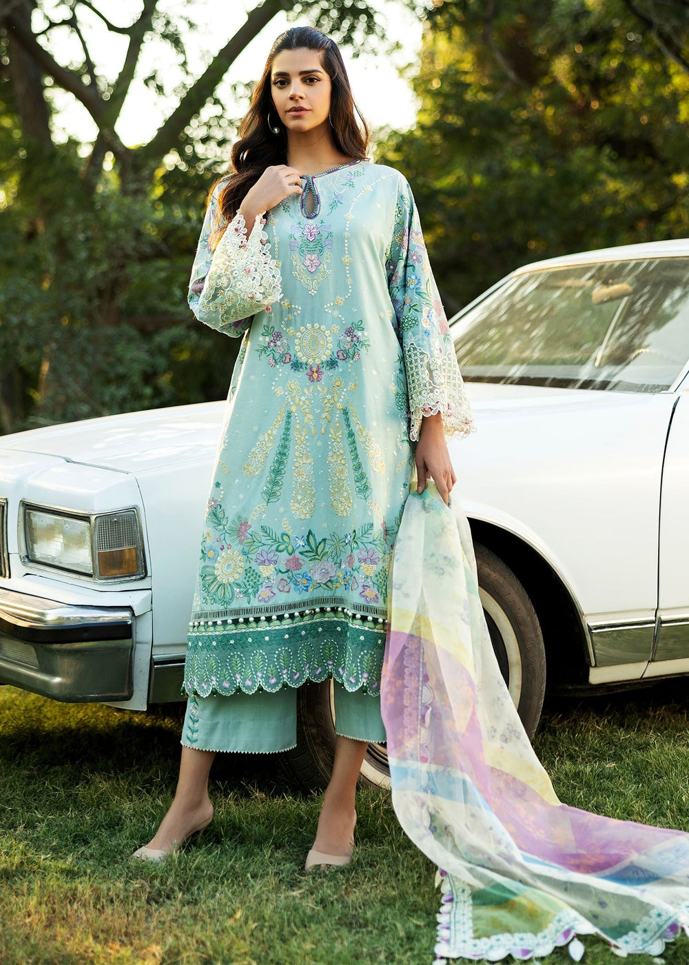 Sadaf Fawad Khan | Siraa Lawn 25 | MID SUMMER EVENING - A - House Of Anaya