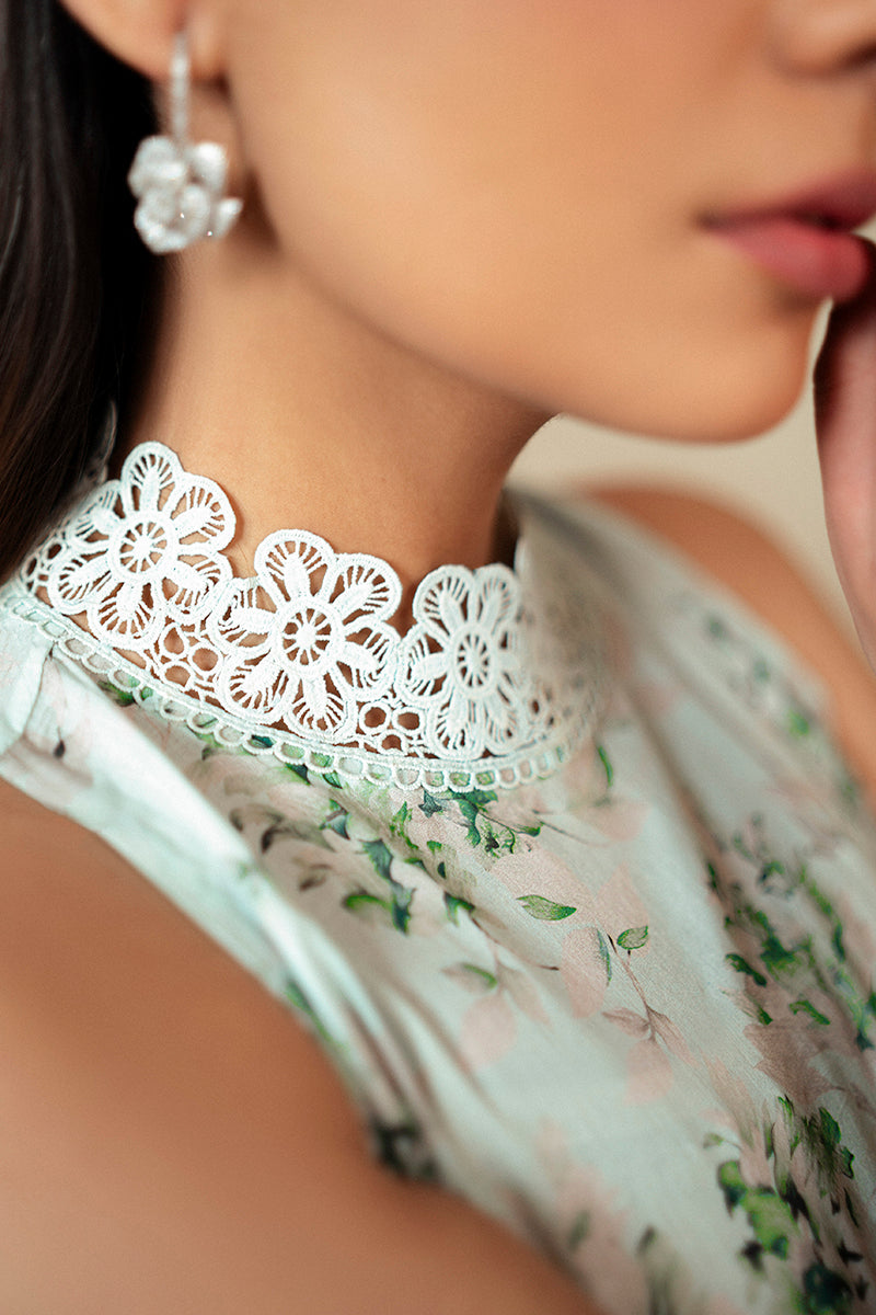 Cross Stitch | Daily Lawn 24 | ROSE GARLAND-3 PIECE LAWN SUIT - House Of Anaya