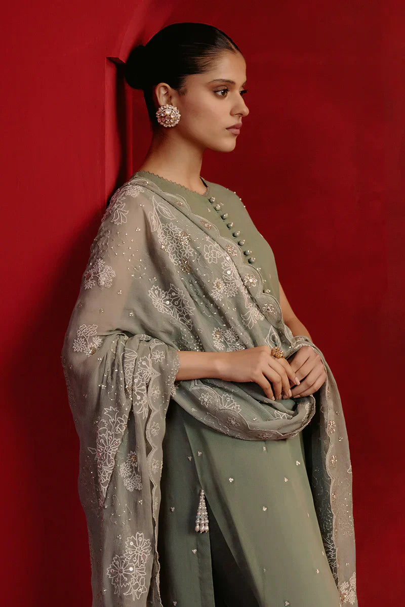 Cross Stitch | Luxe Atelier 24 | Whisper Spray - House Of Anaya
