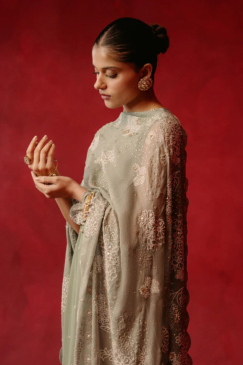 Cross Stitch | Luxe Atelier 24 | Whisper Spray - House Of Anaya