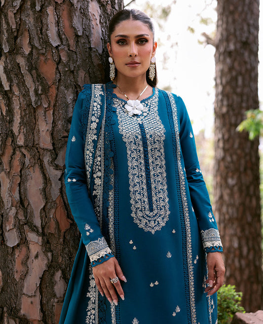 Republic Womenswear | Talia Luxury Lawn 25 | D6-B - Naya