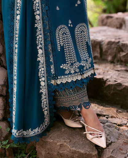 Republic Womenswear | Talia Luxury Lawn 25 | D6-B - Naya