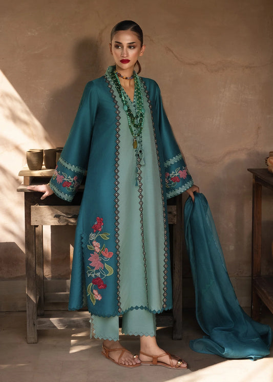 Crimson | MITTI - WINTER PRET '25 | Rani Vogue(Turquoise)