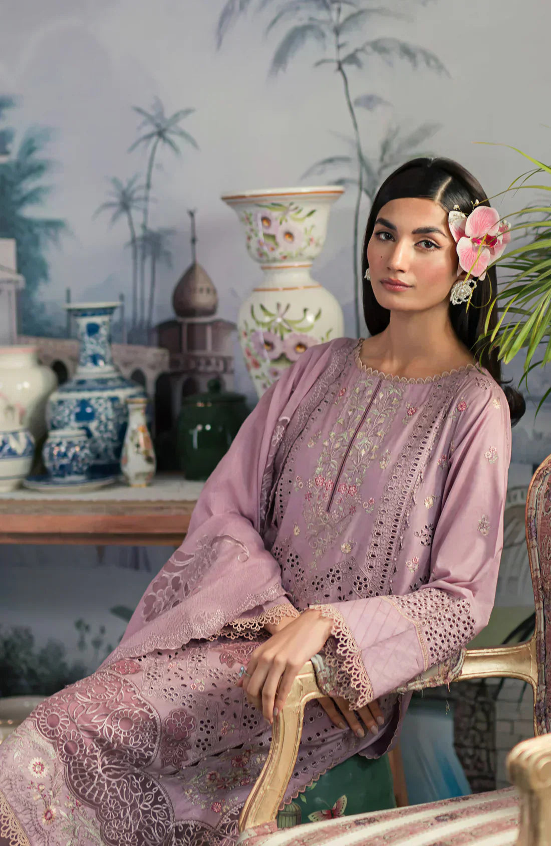 Emaan Adeel | Ayra Luxury Lawn 24 | AR-03 - House Of Anaya