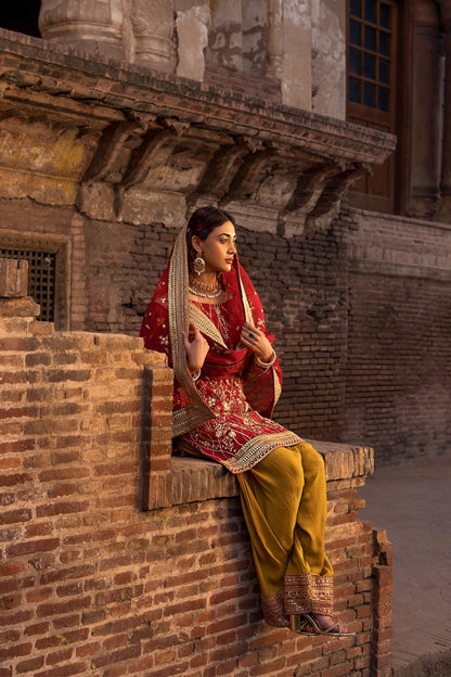 Erum Khan | Shezadian Luxe Formals | CHAND BAI - House Of Anaya