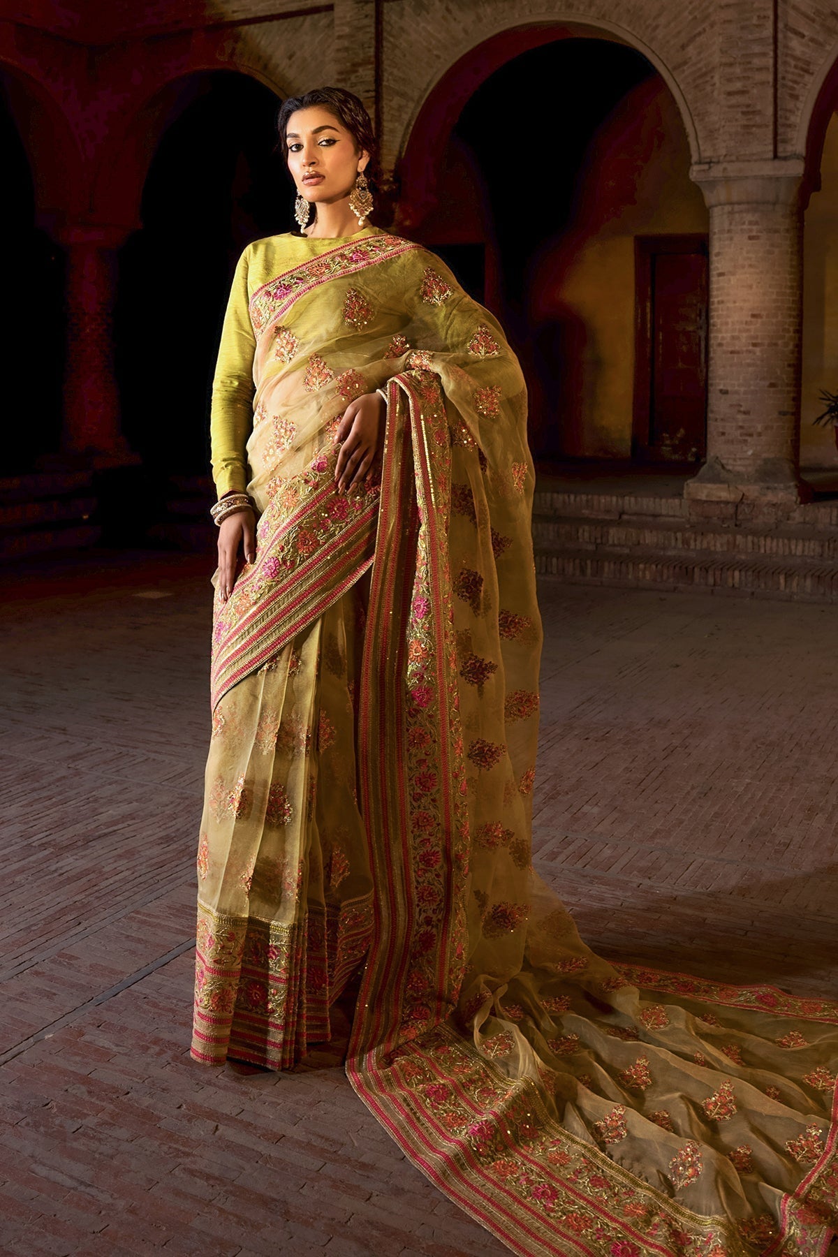 Erum Khan | Shezadian Luxe Formals | JODAH - House Of Anaya