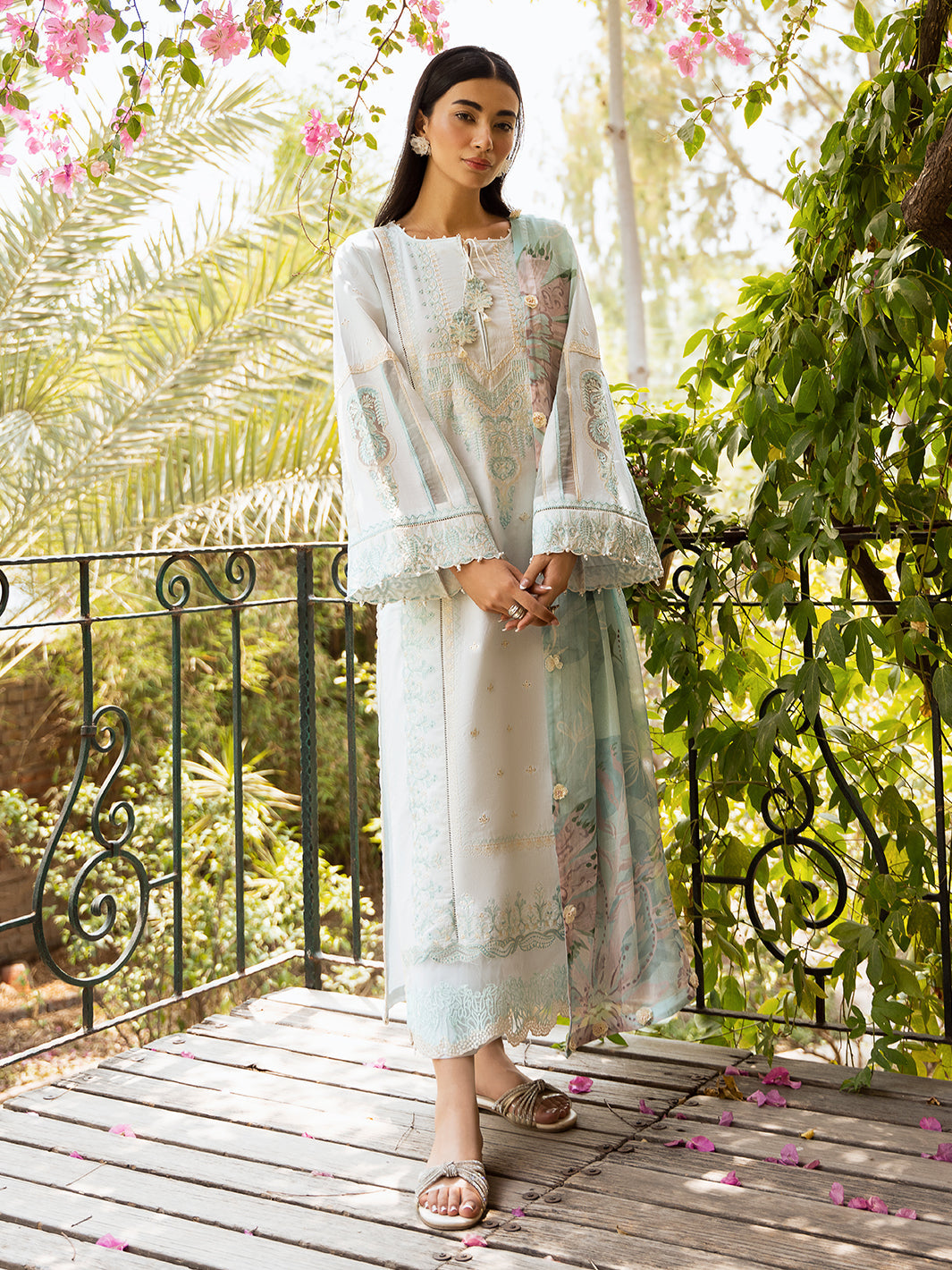 Izel | Dastak Luxury Lawn | FALAK - House Of Anaya