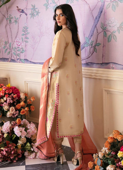 Farah Talib Aziz | Mayna Festive Luxe | NAROOD GOLD - House Of Anaya