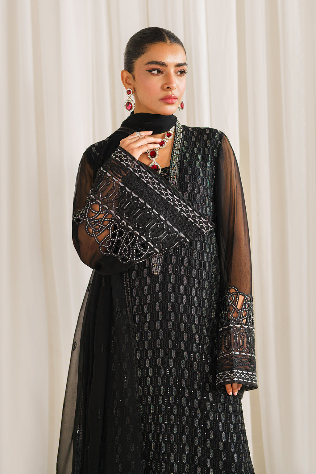 Flossie | Dahlia Formals | CARNATION