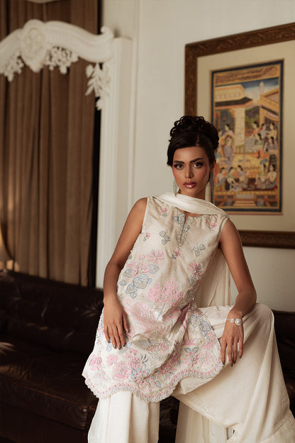 Saira Rizwan | Velvet Pret 25 | NARGIS-SRVP25-07