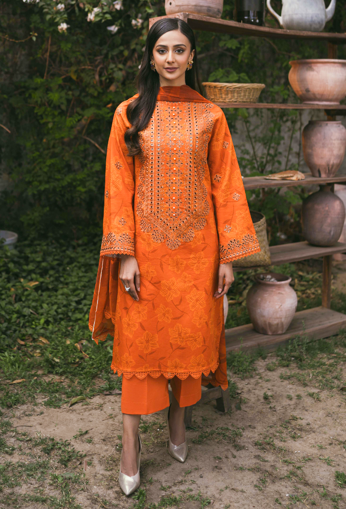 Humdum | Gardenia Lawn | D02 - House Of Anaya