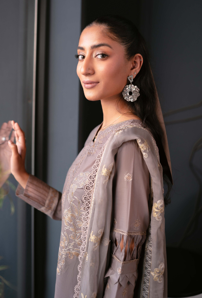Humdum | Meraki Lawn 24 | d07 - House Of Anaya