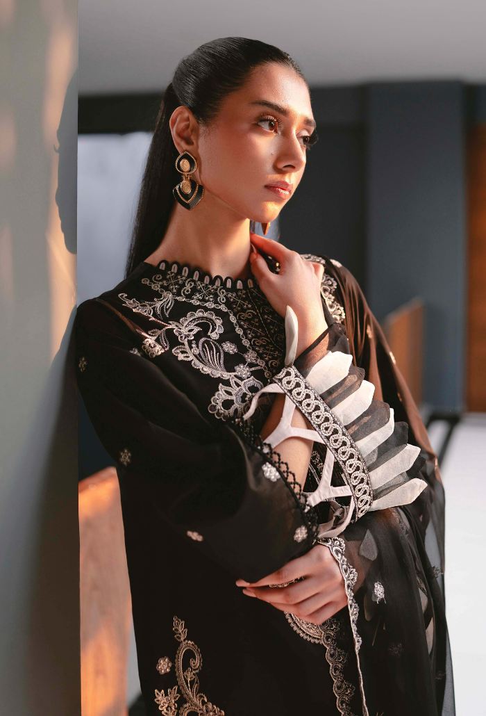 Humdum | Meraki Lawn 24 | d06 - House Of Anaya
