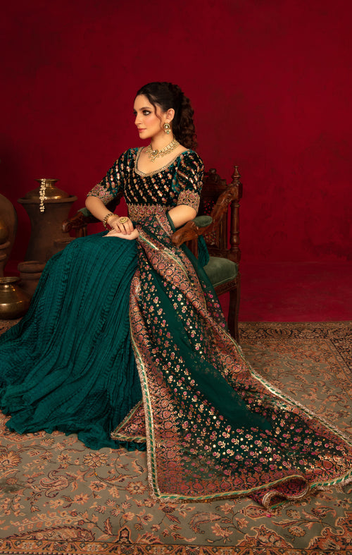 Maya | Raazi Velvet 24 | DILAAB - House Of Anaya