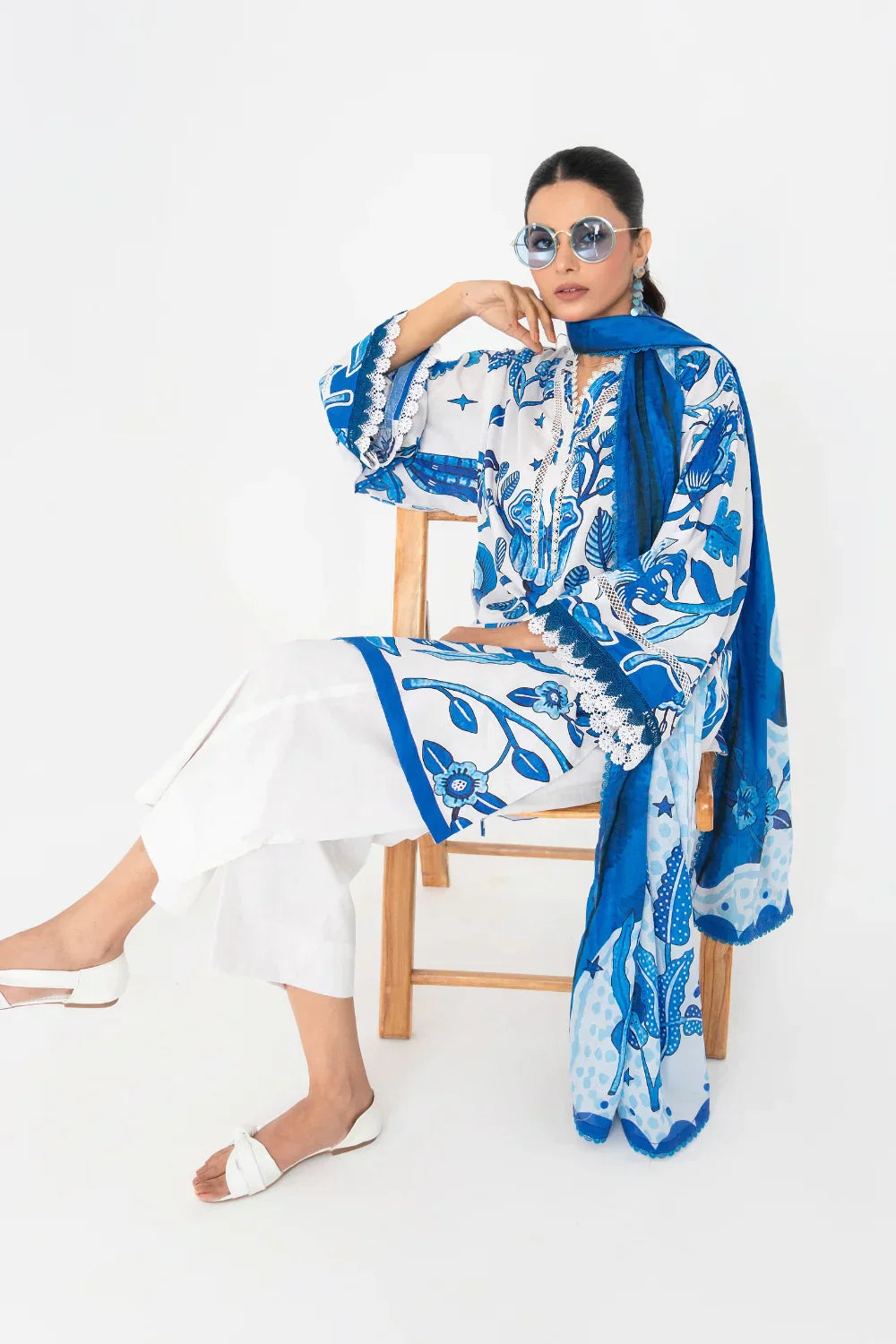 Ittehad | Printed Lawn 24 | IP3P10-3PS-BLU - House Of Anaya