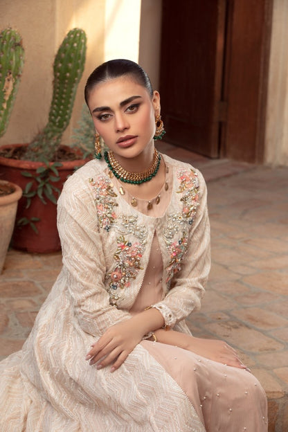 Panache | Pret | Ivory Buzz