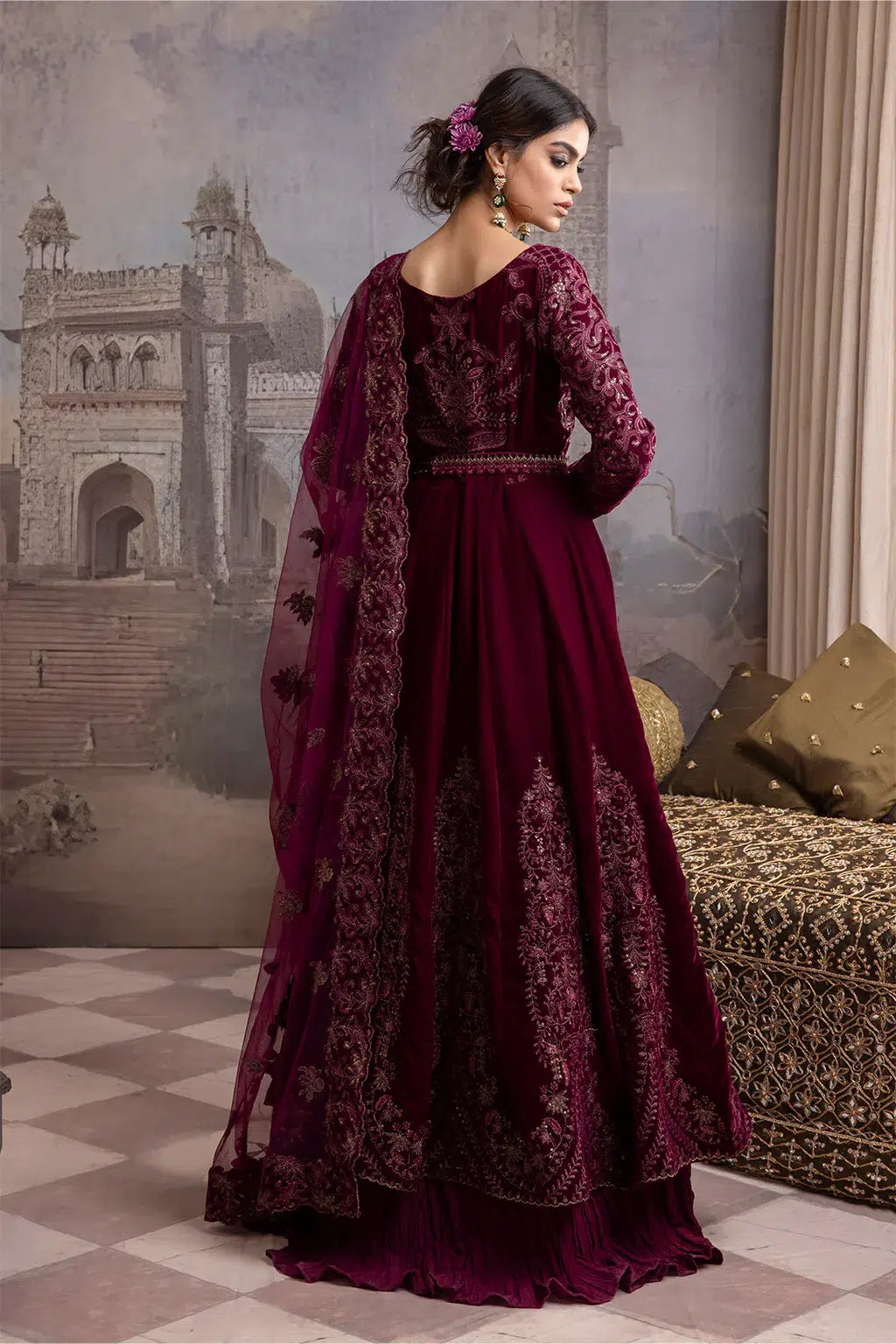 Iznik | Festive Velvet 23 | IV-33 MAHSA - House Of Anaya