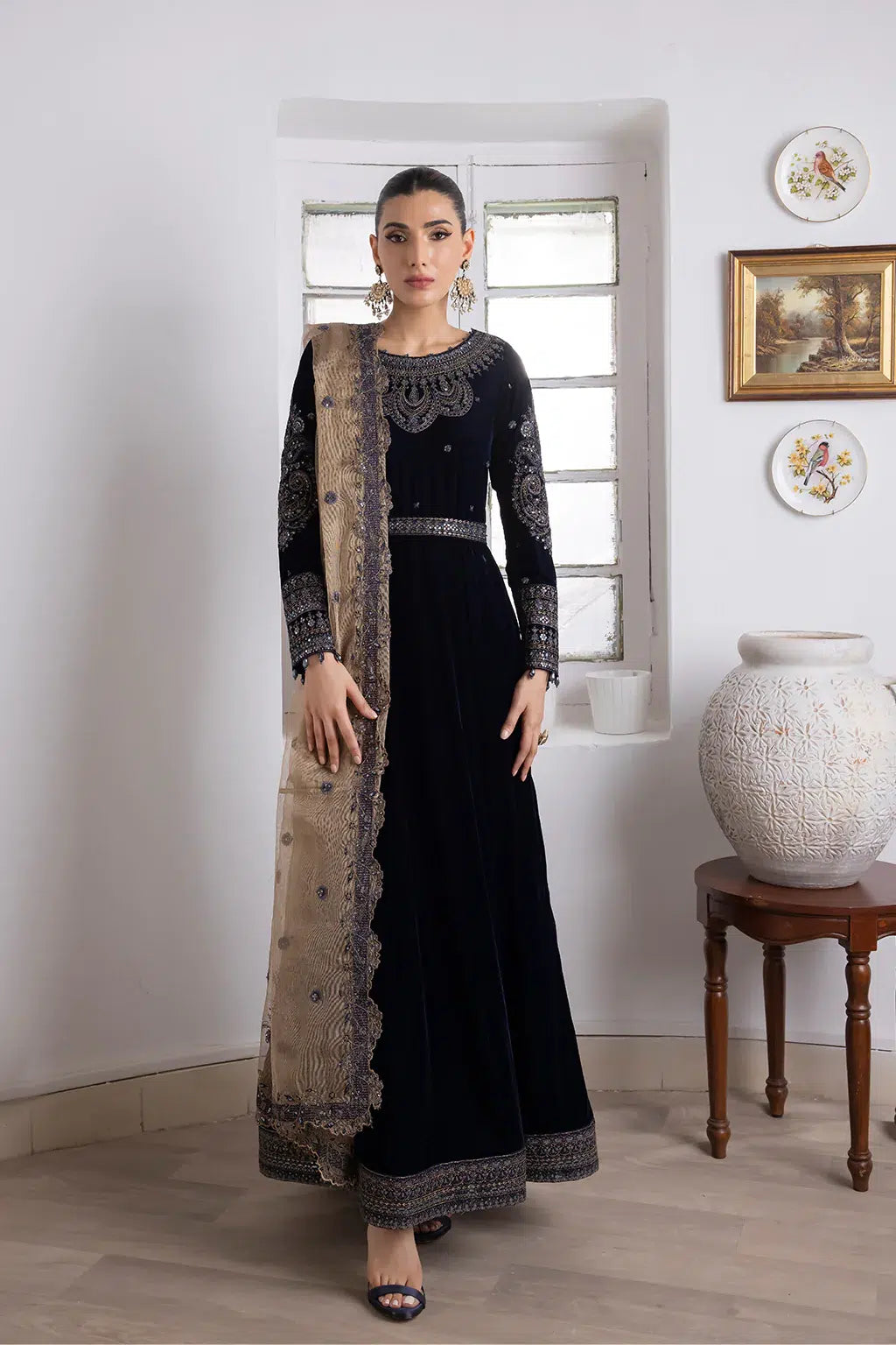 Iznik | Festive Velvet 23 | IV-35 SHAMS - House Of Anaya