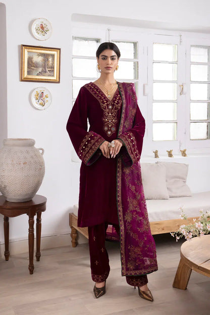 Iznik | Festive Velvet 23 | IV-31 SHIRIN - House Of Anaya