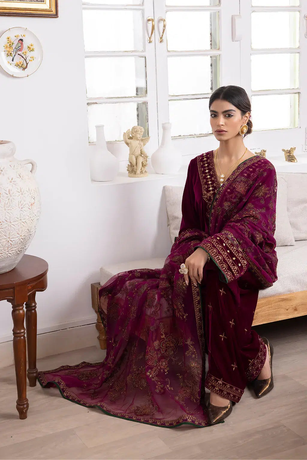 Iznik | Festive Velvet 23 | IV-31 SHIRIN - House Of Anaya