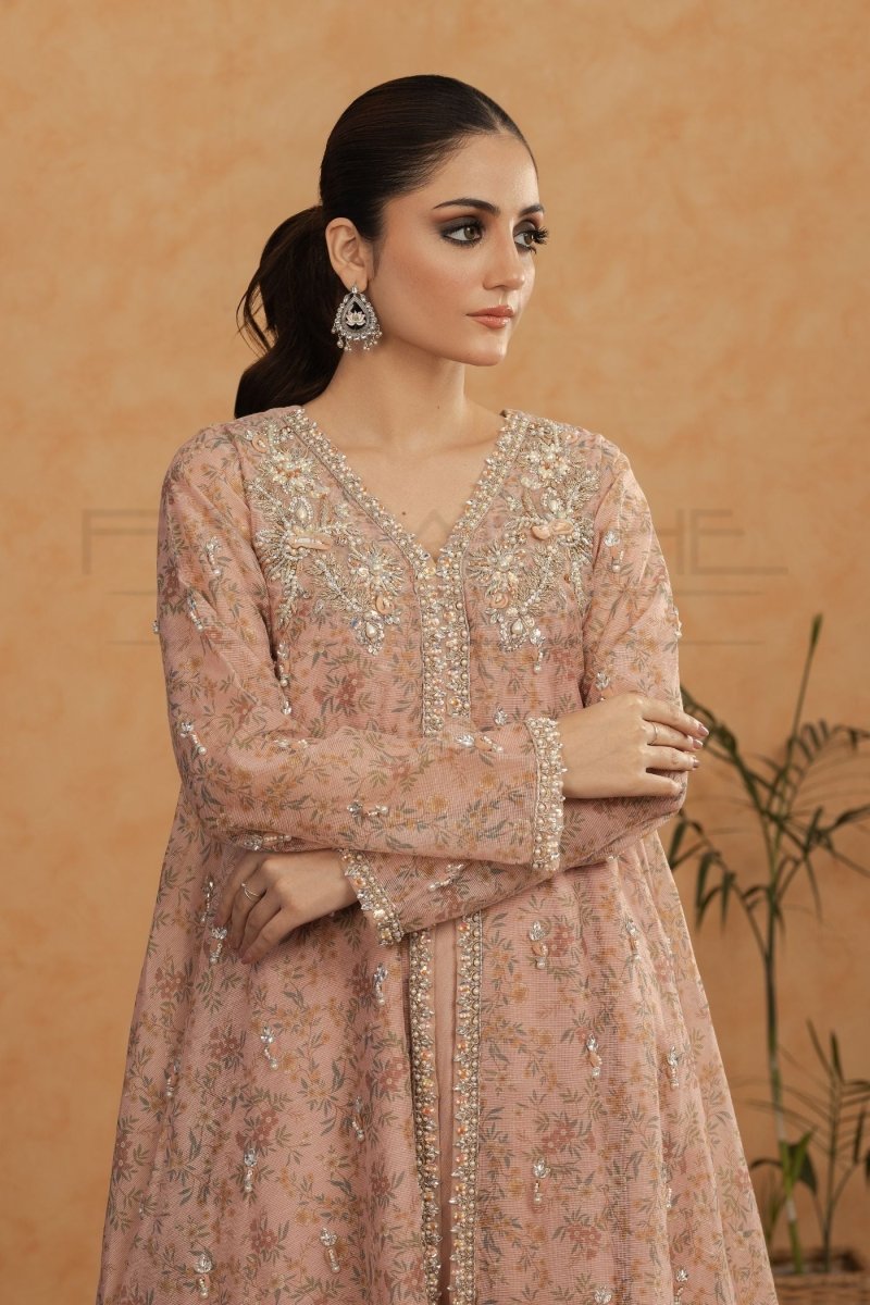 Panache | Pret | Pink Chai