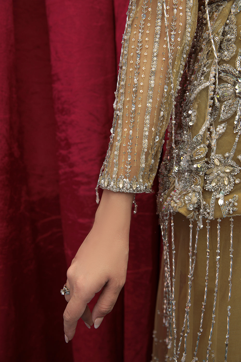Saira Rizwan | Illiana | AURORA