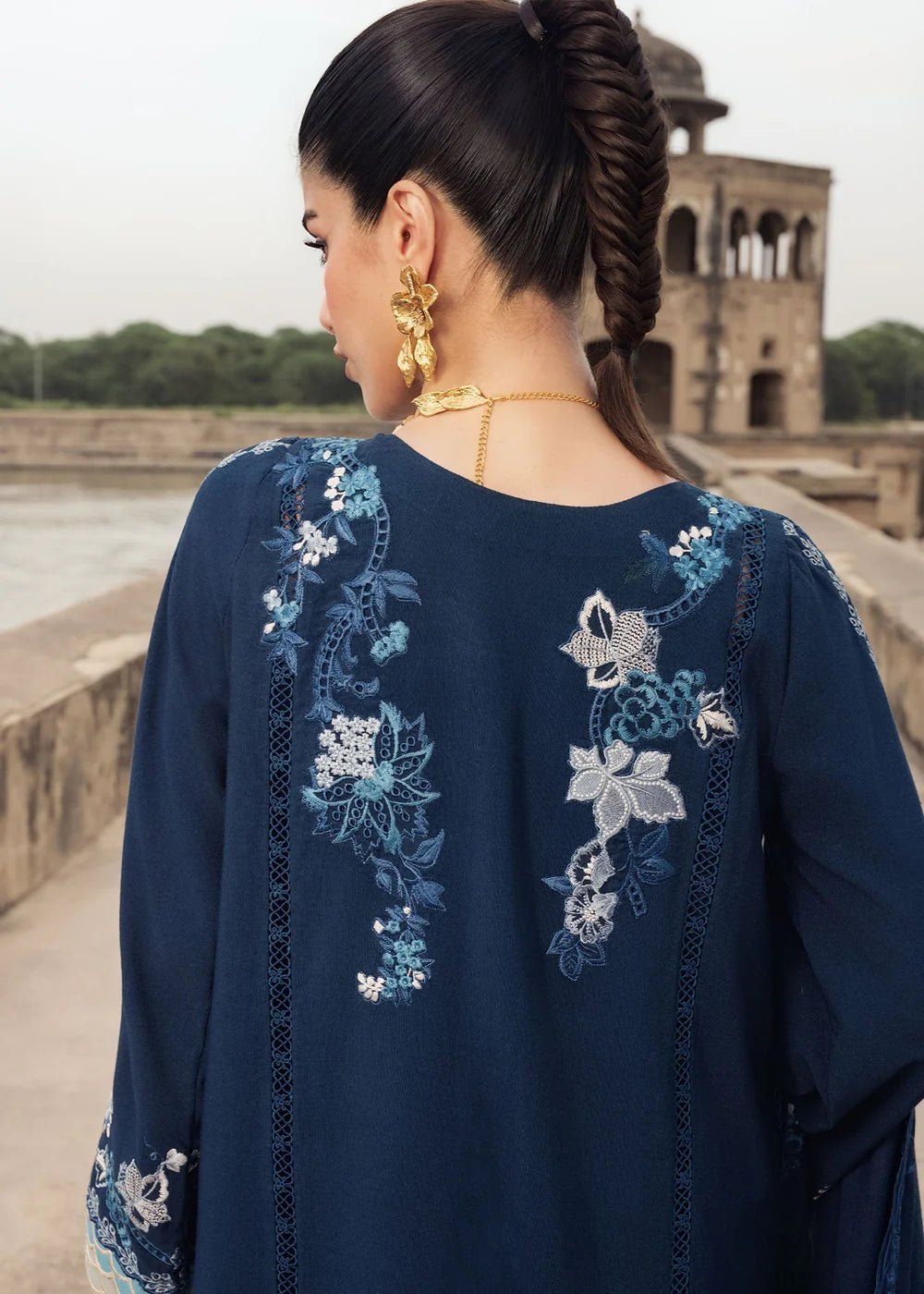 Saira Shakira | Winter 25 | LILA 1-A