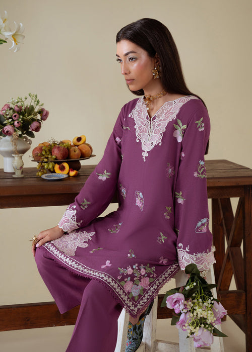Saira Shakira | Basic Pret 25 | Mist