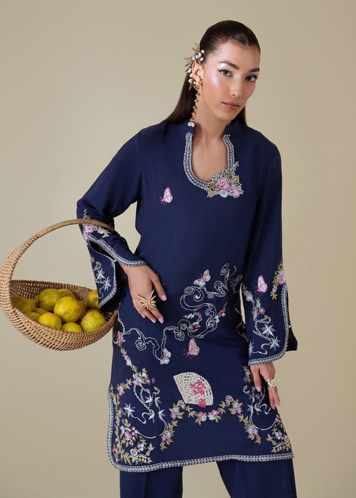 Saira Shakira | Basic Pret 25 | Dark Bloom