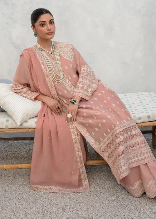 Saira Shakira | Rosea Casual Pret 25 | Coraline