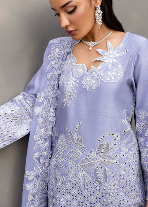 Saira Shakira | Nureh Luxe | Moon Petal