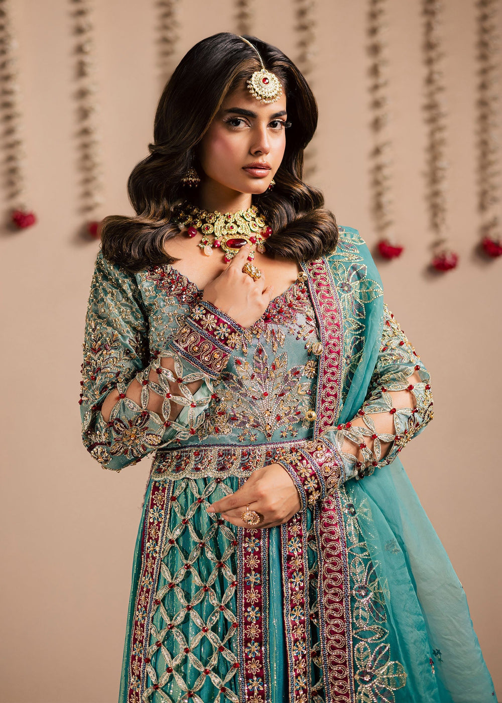 Maria Osama Khan | Jhil Mil Wedding Festive | Chamkeli -
Maria Osama