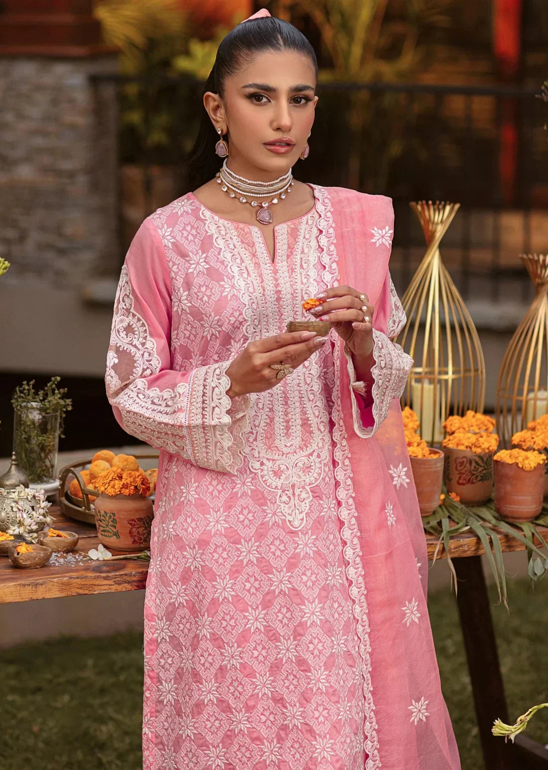Mohagni | Muntazir Luxury Lawn 24 | MGZ-12 - House Of Anaya