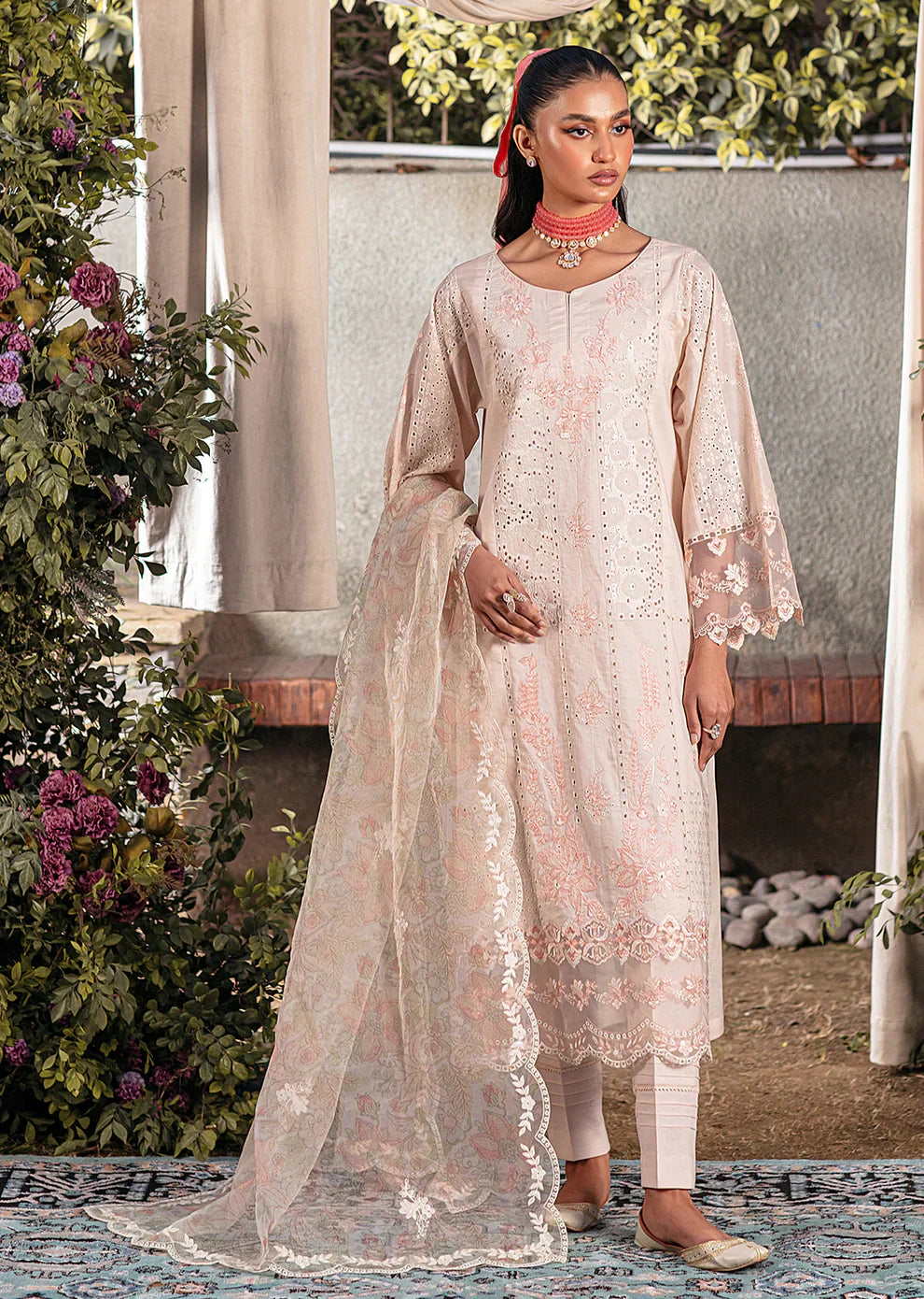 Mohagni | Muntazir Luxury Lawn 24 | CM-04 - House Of Anaya