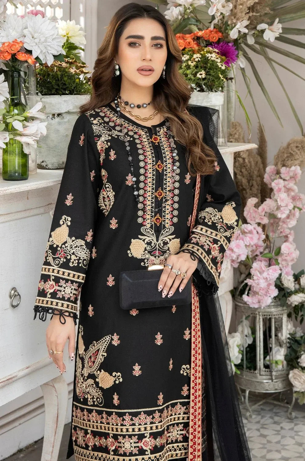 Mohagni | Muntazir Luxury Lawn 24 | AM-05 - House Of Anaya