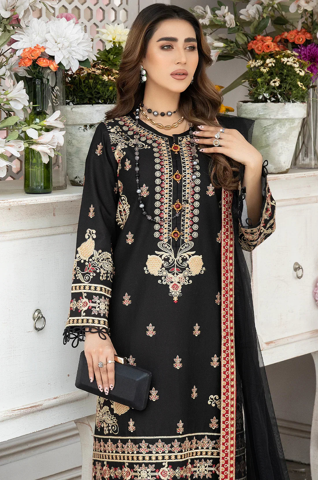 Mohagni | Muntazir Luxury Lawn 24 | AM-05 - House Of Anaya