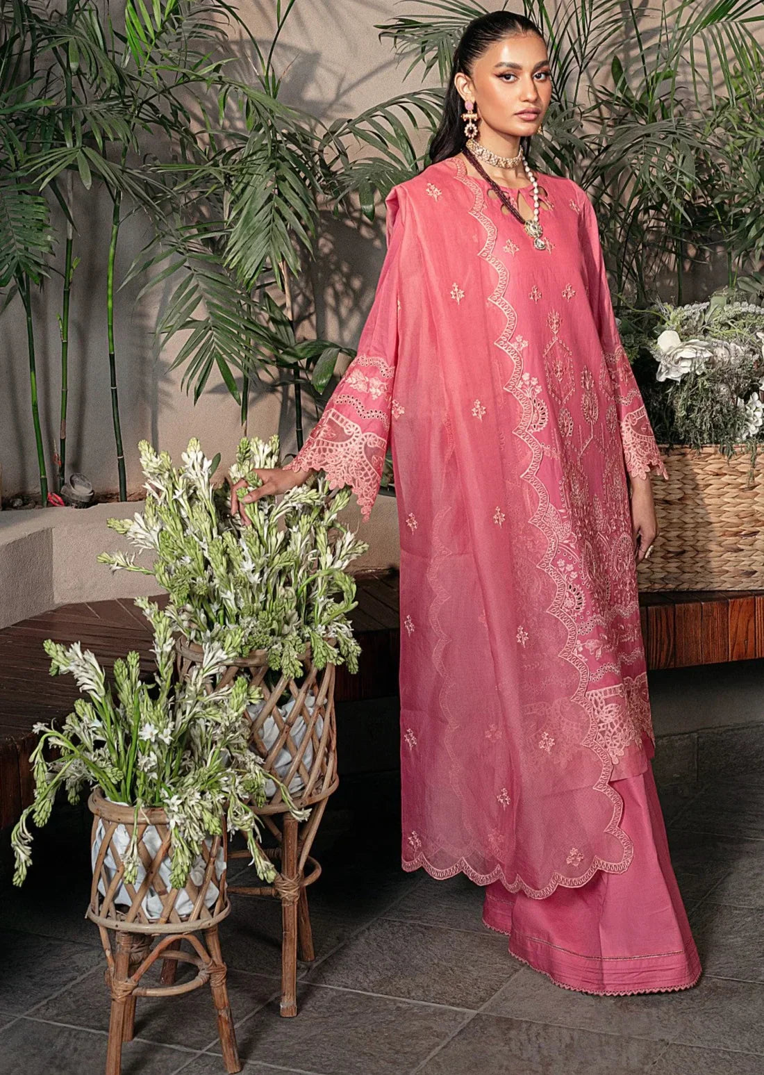 Mohagni | Muntazir Luxury Lawn 24 | CM-08 - House Of Anaya