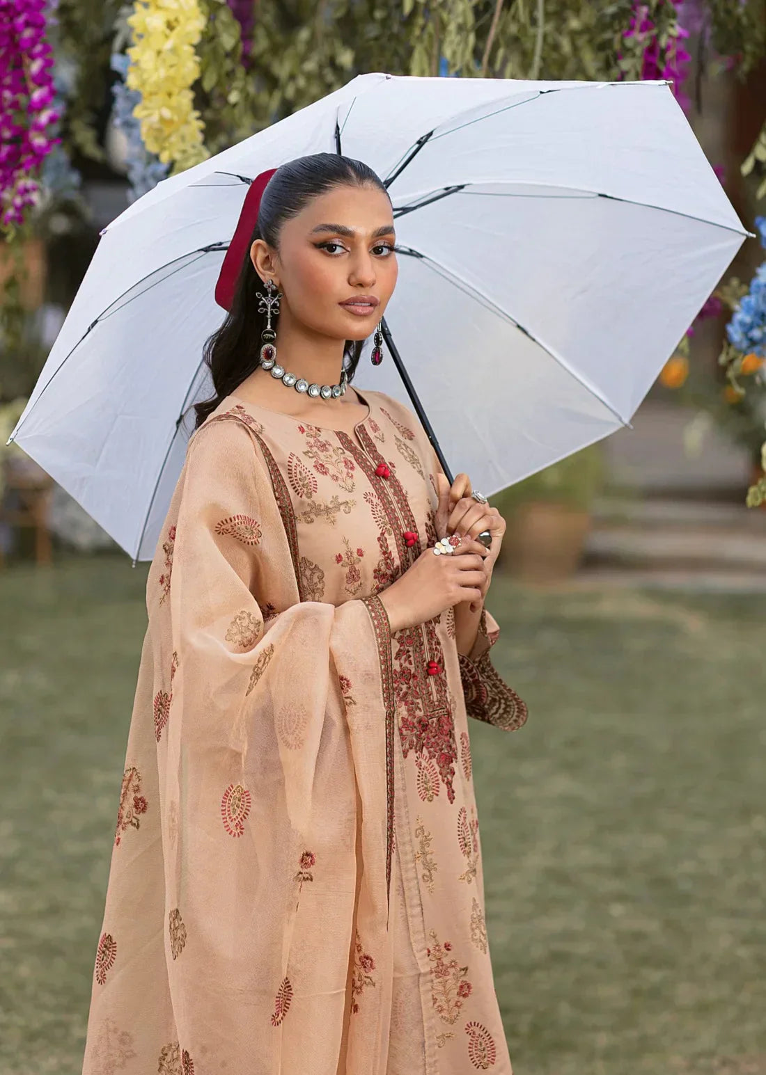 Mohagni | Muntazir Luxury Lawn 24 | CM-11 - House Of Anaya