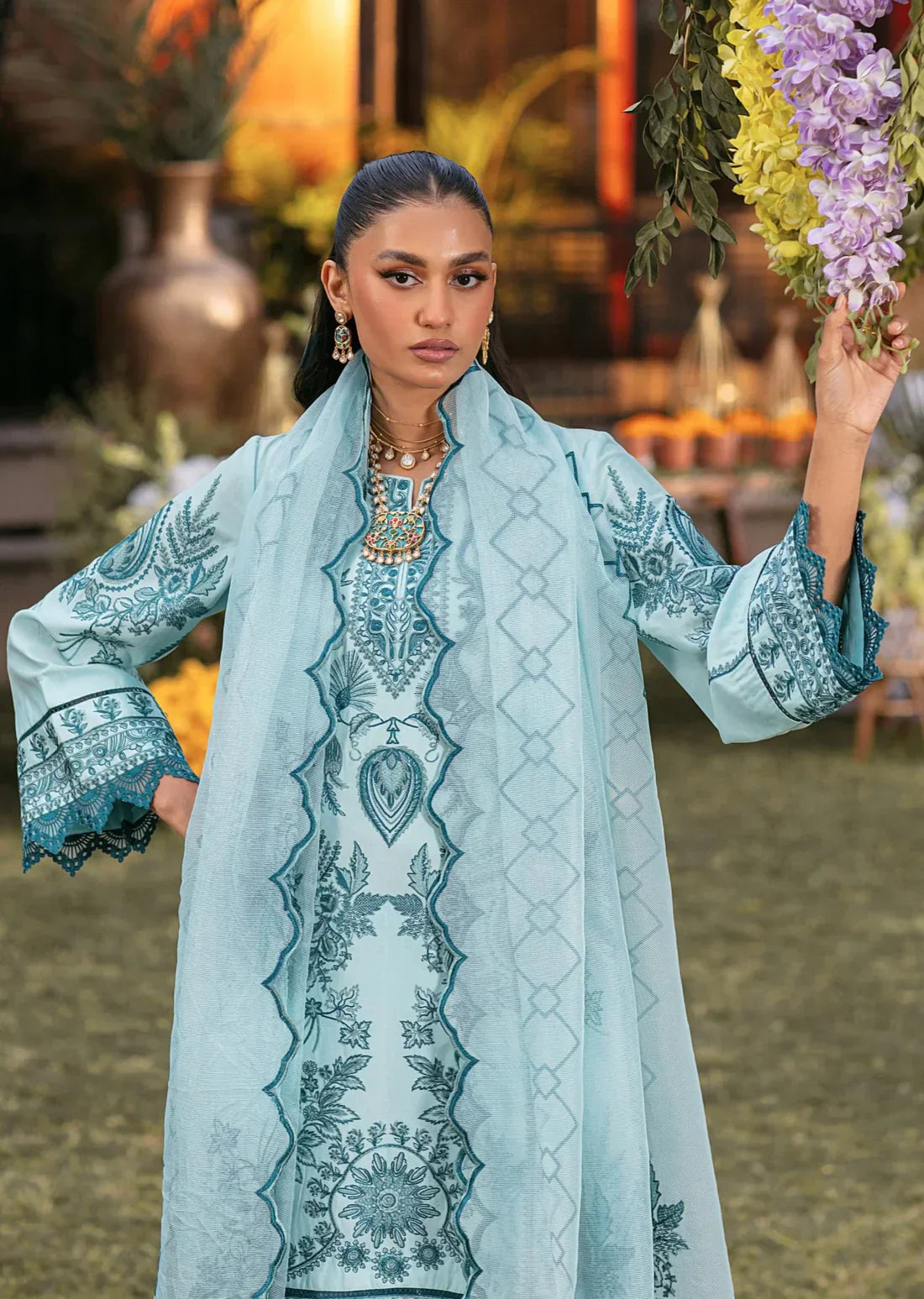 Mohagni | Muntazir Luxury Lawn 24 | CM-10 - House Of Anaya