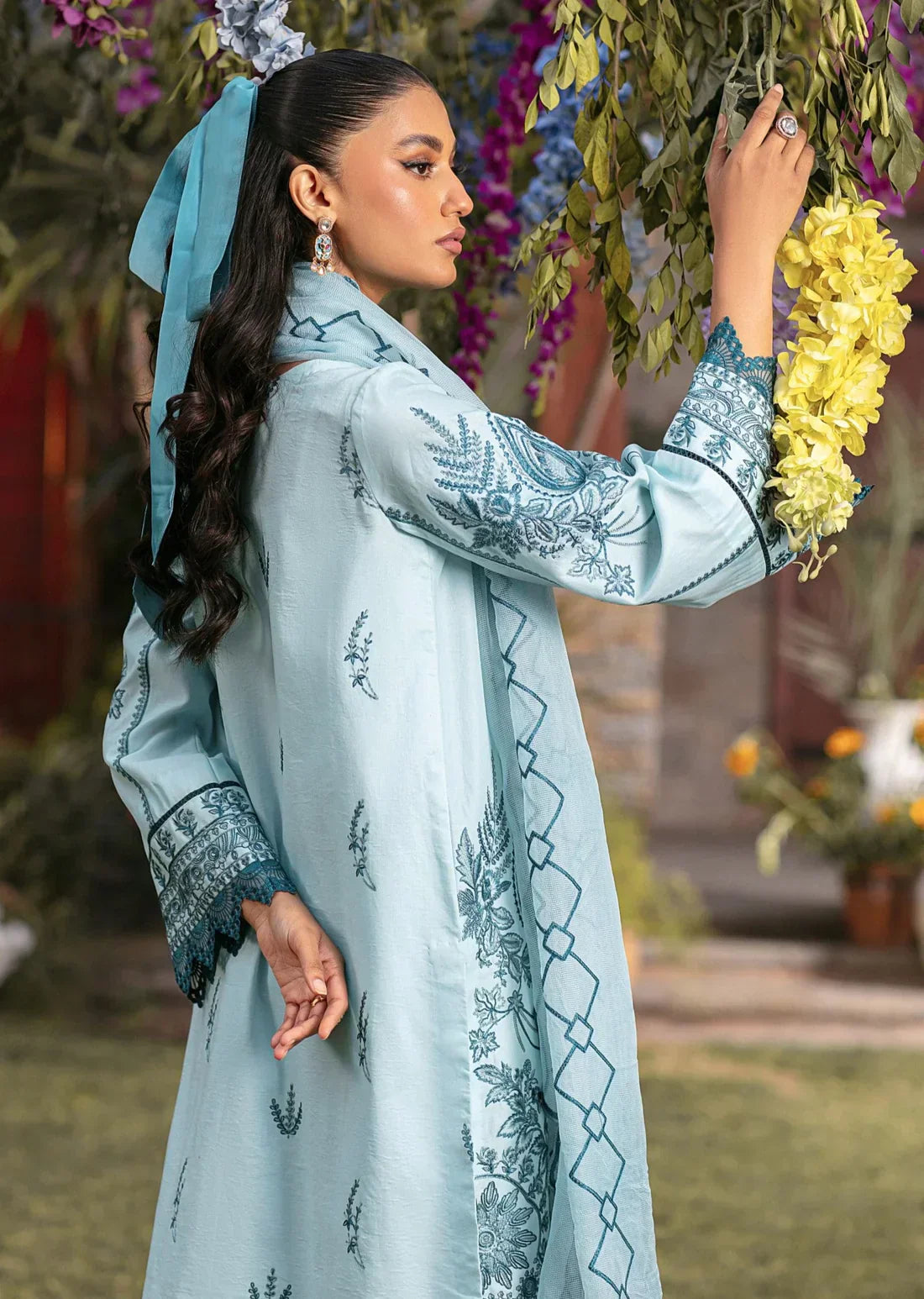 Mohagni | Muntazir Luxury Lawn 24 | CM-10 - House Of Anaya
