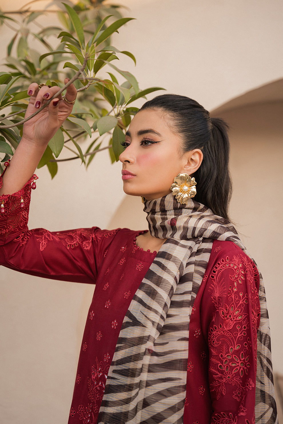 Neeshay | Symphony Luxury Lawn 24 | Cadence - House Of Anaya