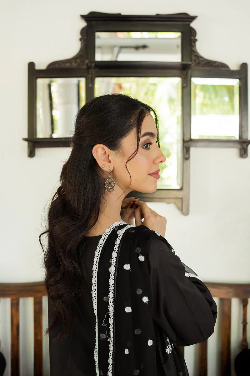 Saira rizwan | Ik Serra Pret 2024 | RAIHA SRIK24-03