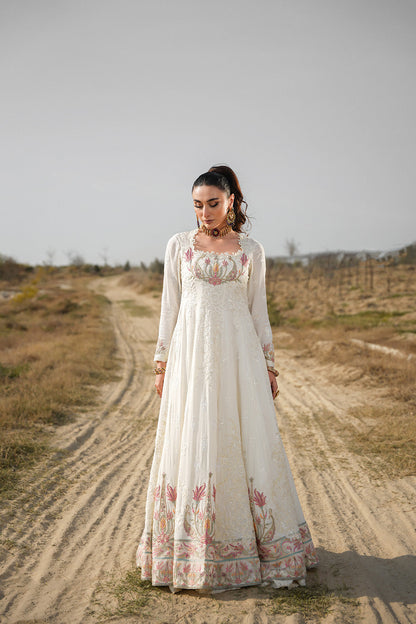 Nilofer Shahid | Verve Summer 24 | Kaira  Verve SS 24 - House Of Anaya