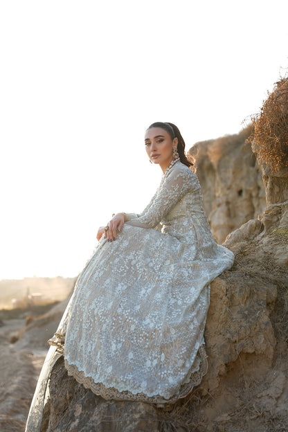 Nilofer Shahid | Verve Summer 24 | Mavi  Verve SS 24 - House Of Anaya