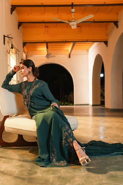 Nilofer Shahid | Verve Summer 24 | Sassy Spirit (3pc)  Verve SS 24 - House Of Anaya