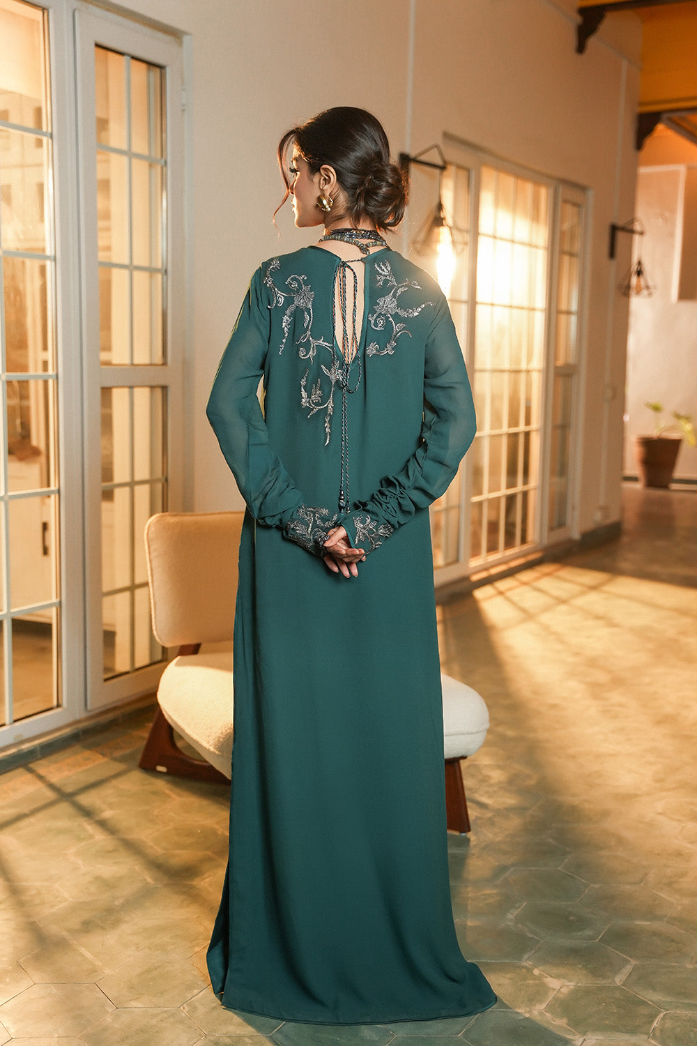 Nilofer Shahid | Verve Summer 24 | Sassy Spirit (3pc)  Verve SS 24 - House Of Anaya